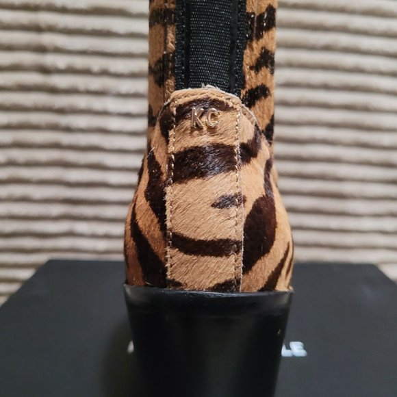 Kenneth Cole New York Women's West Side Block Heel Bootie - Picture 4 of 5